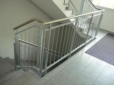 Fuchs & Fuchs Metallbau und Stahlbau AG - Metalltreppen